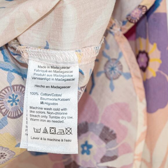 J.Crew Liberty Floral Classic Popover Shirt in Pavilion Pink multi sz 4 - Picture 9 of 9